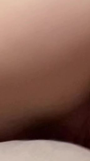 18 Year Old Girl Masturbates by Rubbing Her Pussy on a Pillow