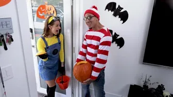 Brunette babe Evelin Stone takes Bruno Dickemz cock in a pumpkin