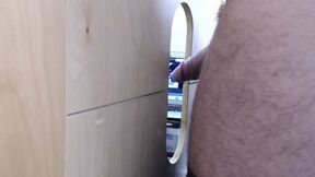 Gloryhole Turkey Day Blowjob