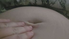 Rylie's Deep Belly Button Play