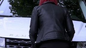 SHE THANKS THE SAMARITAN BY OFFERING HIM HER HOLES
