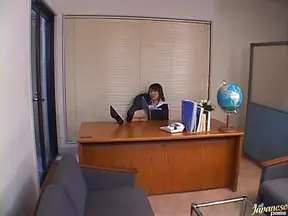 Jun Kusanagi Lovely Asian model gives a sensual blowjob on a date