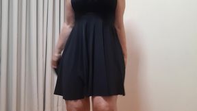 vestido rodado preto de balada sera q tem calcinha ou nao??