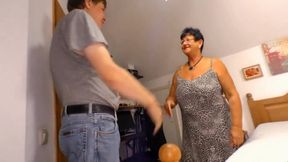 Hours grandma- scene #01