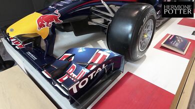 We are going on a road trip through Austria. Red Bull Ring, a mountain and a Titfuck. Vlog!