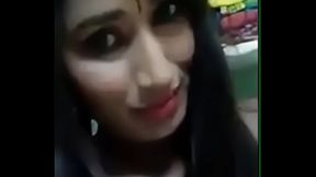 Hot Desi indian shweta showing boobs to her bf mms