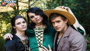 ”A Grooby Halloween: The Coven's Captive”