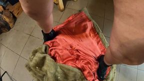 milfycalla- blow-job, fuck and pee play while wearing a fur coat and boots 201