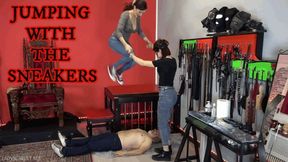 LADY SCARLET - JUMPING WITH THE SNEAKERS hd