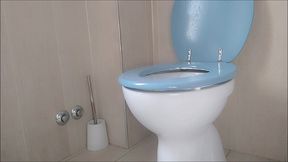 chantalchannel - piss and then pee ;)