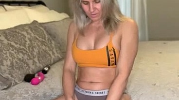 After gym quickie solo dildo play
