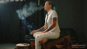 Smoker with dirty soles 4K MP4