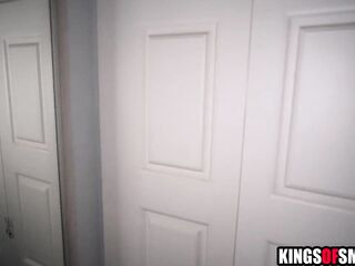 Hawt black hotty cheats on her BF