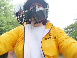 Picking up DIDI Customer Out of Brassiere!