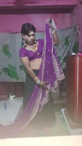 Deshi Madhuri bhabhi crasdreshing