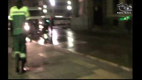 casal novinhos realiza fantasia transando na rua com desconhecidos ate os gari aproveitou.