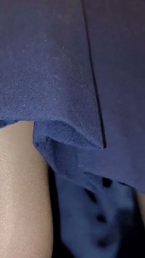 Lined flight attendant skirt   Clip 2