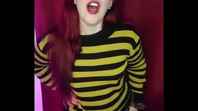 Your stepsister gets horny with your nudes and goes for you with the butt plug!! Roleplay Argentina P1