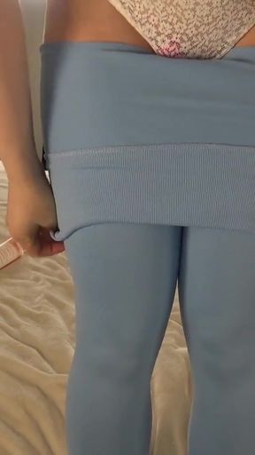 Powerful moment from &quot;Blondehottiek hot milf squirting a lot in leggings and panties&quot;