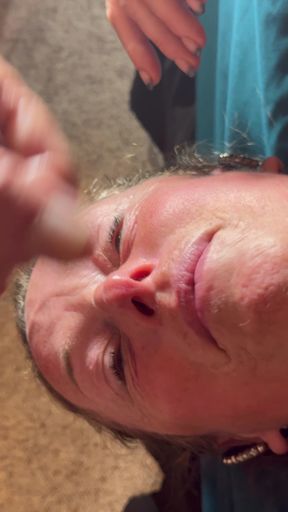 Oral Queen Loves To Suck Balls Take A Load On Her Face