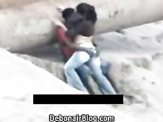North Indian Girl cheats with Dravidian on Coromandel Beach