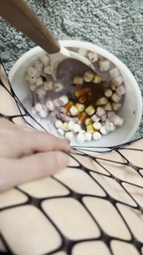 This time I'm mixing up an ice cream sweet - Come over!☺️