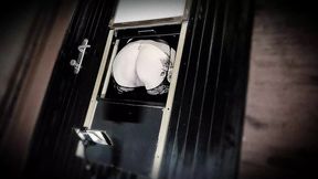 reverse gloryhole for female pleasure