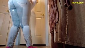 milah romanov curvy jeans wetting omorashi