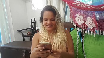 Vai assistir um video da Paty Bumbum?