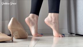 Are you ready to lick sweaty feet? Goddess Grazi (MP4-HD1080p)