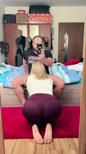 Step mommy with a perfect body loves to suck cock