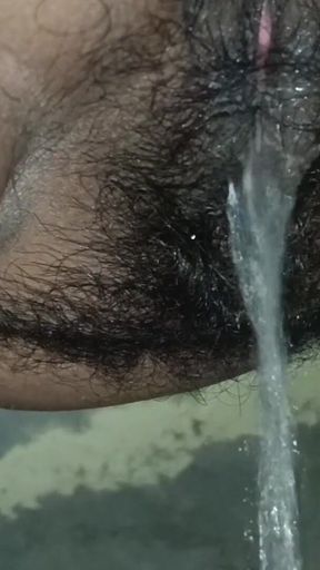 Girl Peeing Standing up