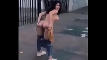 Giselle Montes se desnuda