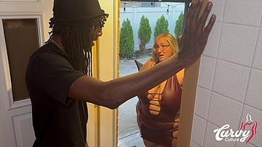 Lexy Morgan goes to get Rent help from MrBlvckrose