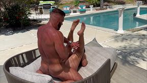 BEHIND THE SCENE MASSAGE FUCK WITH CHERRY DEVIVRE