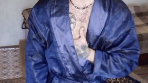 Arnold’s Robe Drop Seduction – Muscle Alpha Strip, Flex & Explosive Jerk Off copy