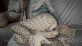 Solo Hardcore Anal Fisting with Huge Toys 4K