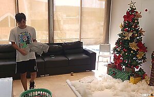 HANNAH MILLER CATCHES ME MASTURBATING WITH HER PANTIES AND GETS MAD AT ME