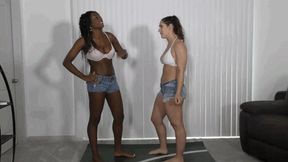 Akira vs Paris (wedgie war) wmv