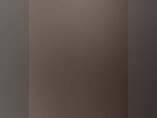 Mariska and her spouse screw in the kitchen