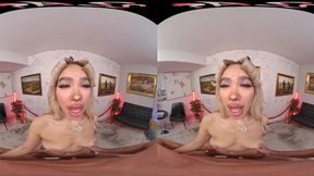 Dirty art muse Luna Luxe gets her sweaty, droopy snatch ravaged by your stiff rod in Virtual Reality