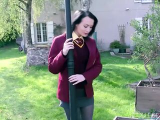 In the Sun Featuring Kelli Smith