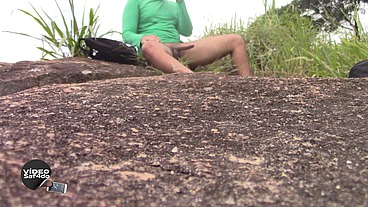 Levei amigo pra bater uma punheta na chácara onde o pessoal faz treino