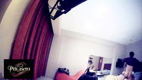 &iexcl_Alguien nos est&aacute_ mirando y escuchando! Grabamos esto en nuestro hotel PARTE 2