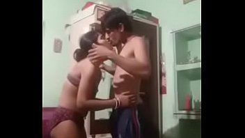 Pune couple wife sucking dick of her desi husband hot desi romance blowjob