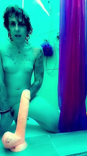 Dildo in the Shower, Wap Watch Me Ride My Dildo All Wet