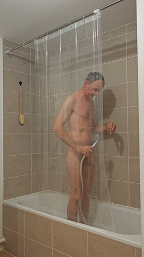 You are in the bathroom. Look at what you see.