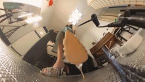 6K YINGTAO's sexy high heels trample on dwarfs 360VR