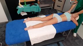 ( creampie )follando con chica de 18 anos en la consulta de masaje