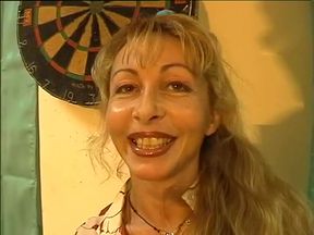 Isabelle's strip-interview